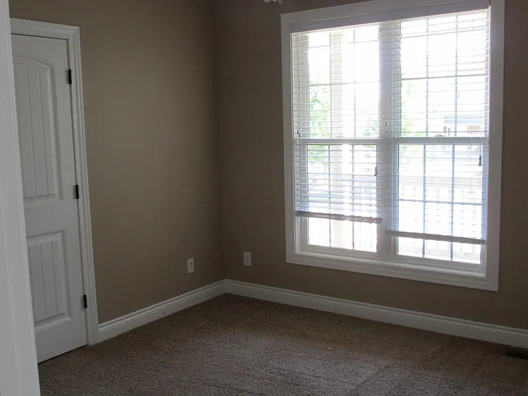 1403 Nottingham Dr — Photo 20