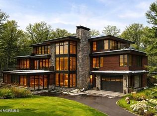 216 Lenape Trl, Jackson, NJ 08527