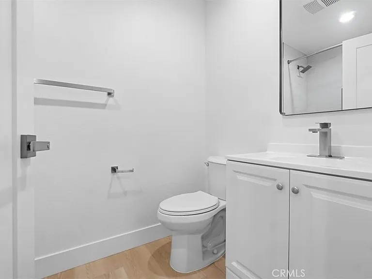307 N Tustin Ave #D — Photo 10