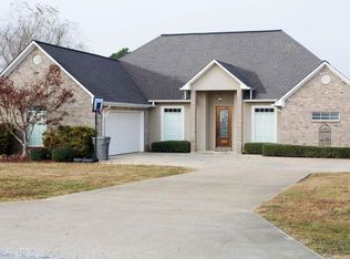 405 Steele Rd, Starkville, MS 39759