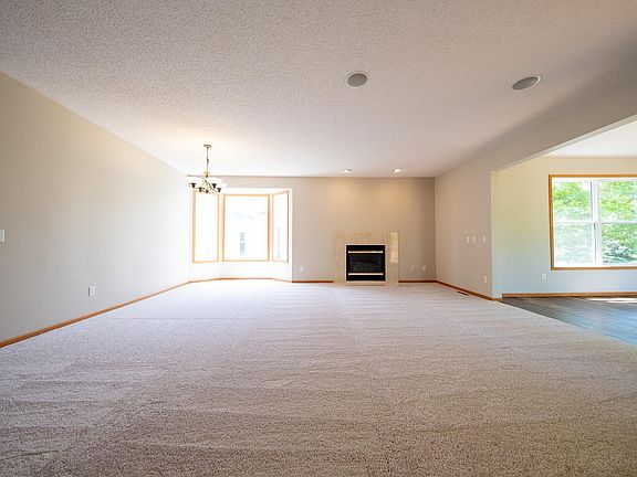 3rd image of 17461 Haralson Dr