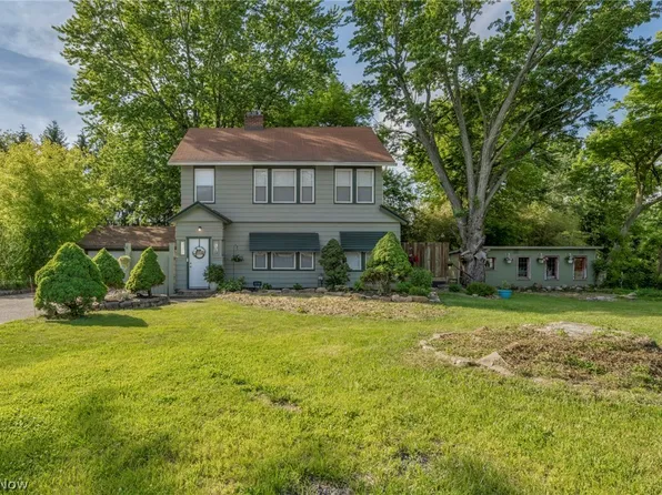 33852 Center Ridge Rd, North Ridgeville, OH 44039
