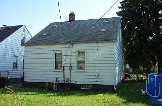 2nd image of 2160 Hanford Ave