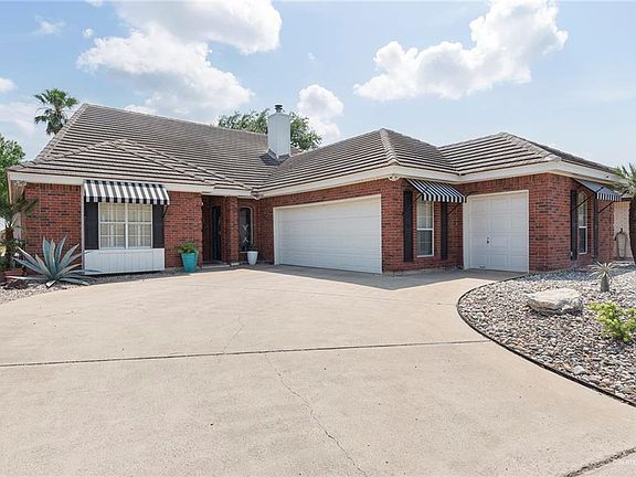2nd image of 231 Rebecca Dr N