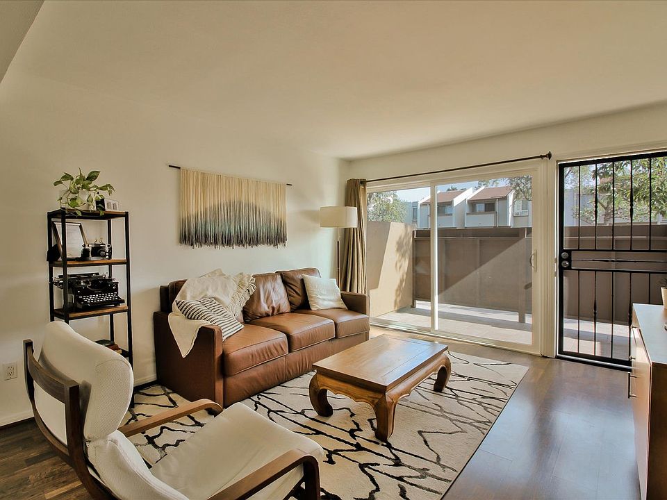 1st image of 3456 Castle Glen Dr Unit 178
