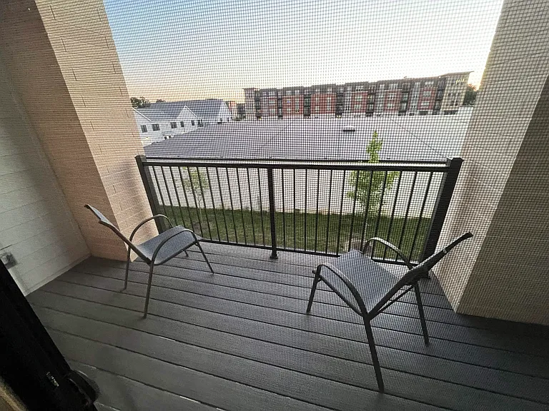 410 Church Ave #209 — Photo 8