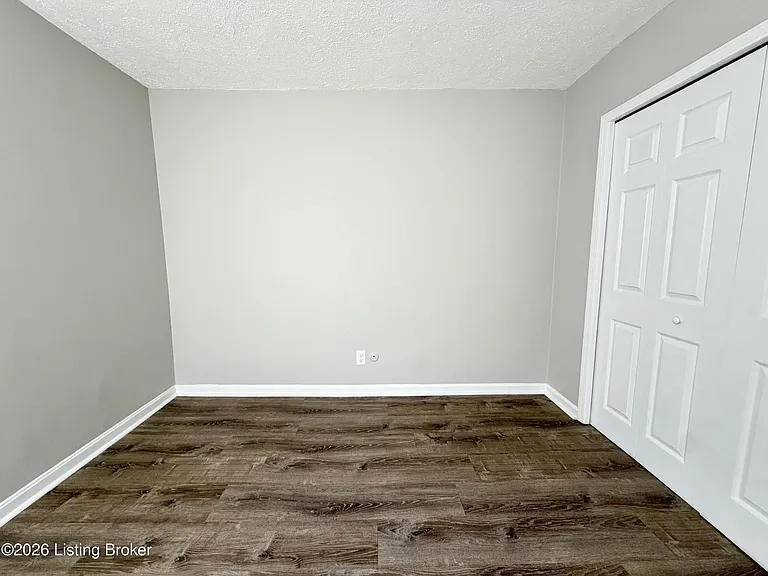 1922 Silver St #4 — Photo 6