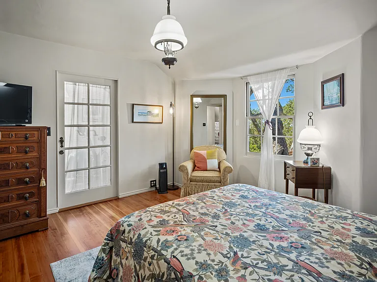 24262 Cabrillo St — Photo 20