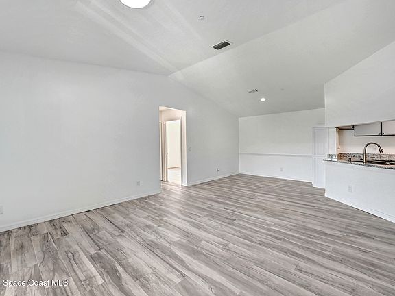 5th image of 7667 N Wickham Rd APT 1309