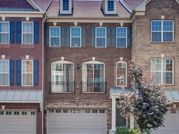 23480 Logans Ridge Ter, Ashburn, VA 20148