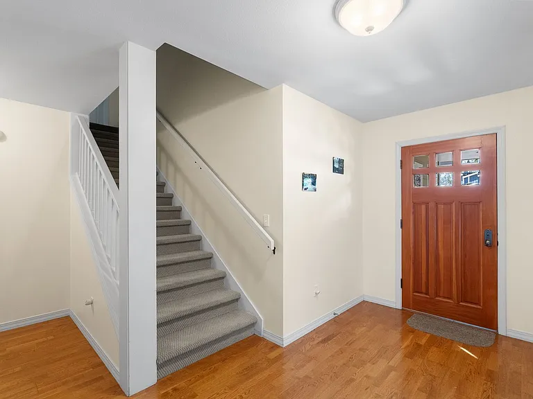 502 Geddes Ave — Photo 5