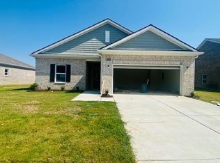 7922 Hickory Meadow Rd, Millington, TN 38053