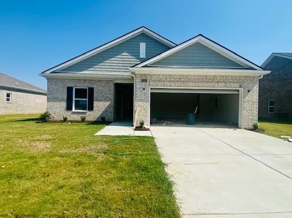 7922 Hickory Meadow Rd, Millington, TN 38053