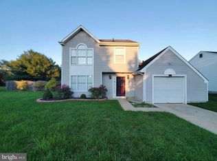111 Clevenger Dr, Clayton, NJ 08312