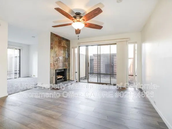 2229 Woodside Ln Unit 4, Sacramento, CA 95825