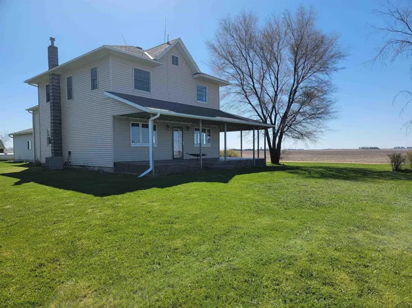 16298 Unity Ave, Cresco, IA 52136