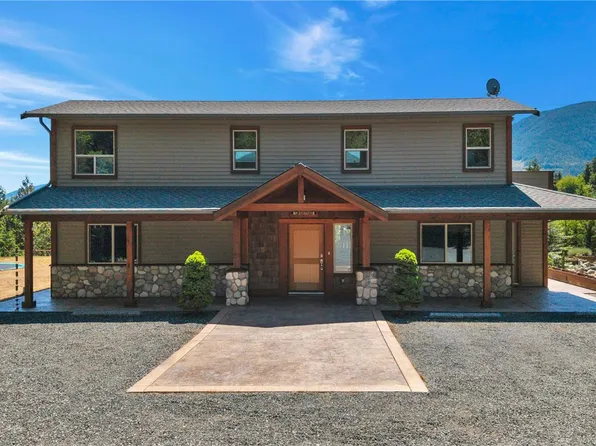 1680 Peligren Pl, Nanaimo, BC V9K 2S3