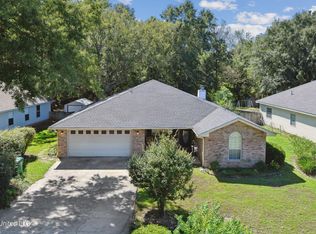 6812 Awini St, Diamondhead, MS 39525