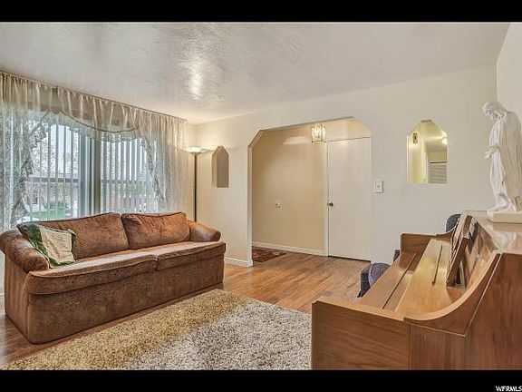 4th image of 5035 W Camstone Dr