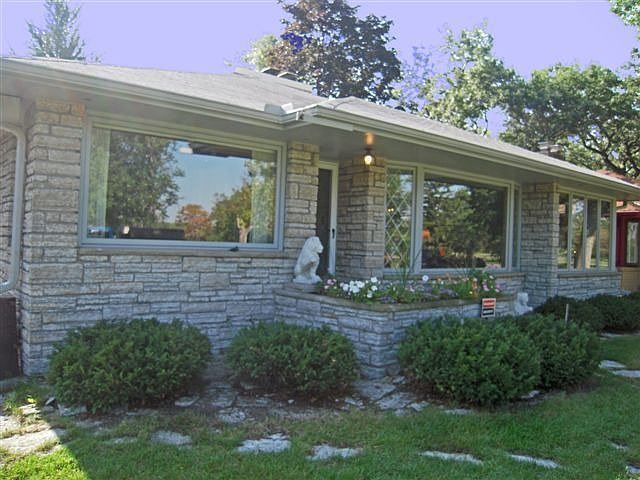 1st image of 5549 Woodlawn Blvd