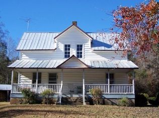 1027 Womack Rd, Mill Spring, NC 28756