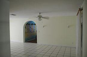 3rd image of 6467 Pine Ave