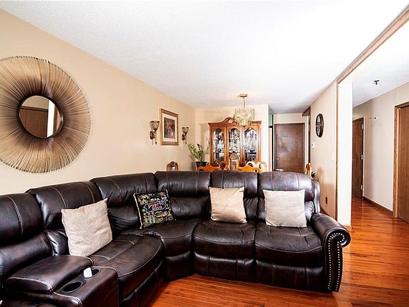 4th image of 913 Elder Ave #913A