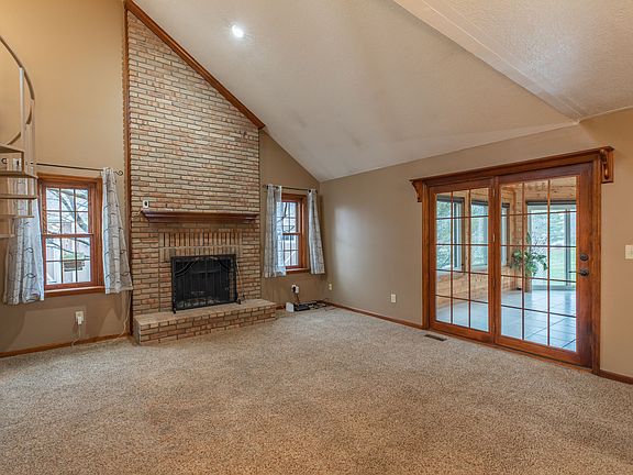 5th image of 6980 Concord Bend Dr