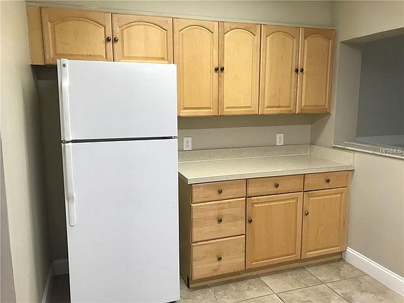 4th image of 8719 N Highland Ave