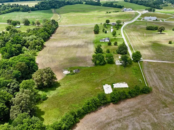 4072 Robards Poole Spur, Corydon, KY 42406