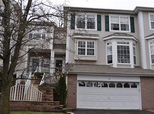 45 Lambiance Ct, Highland Park, NJ 08904
