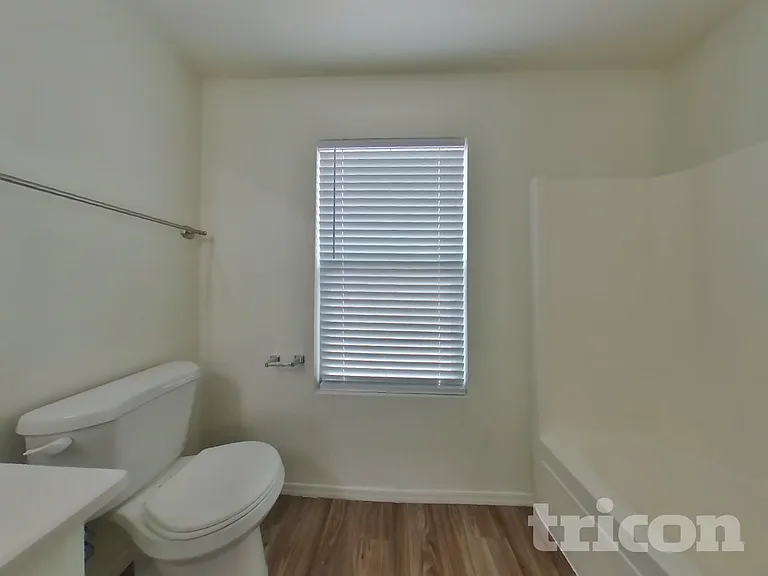 2283 E Palm Beach Dr — Photo 21
