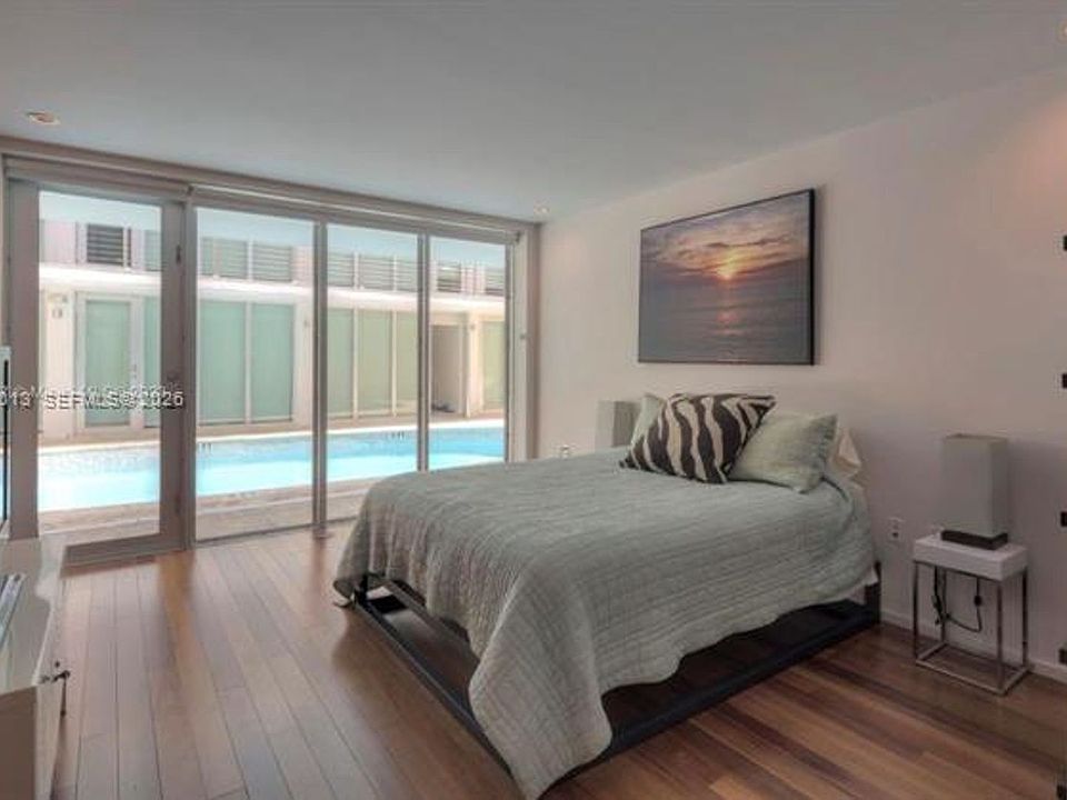 1st image of 1601 West Ave APT 103