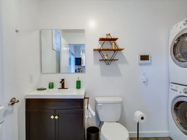 723 Joseph Ave — Photo 8