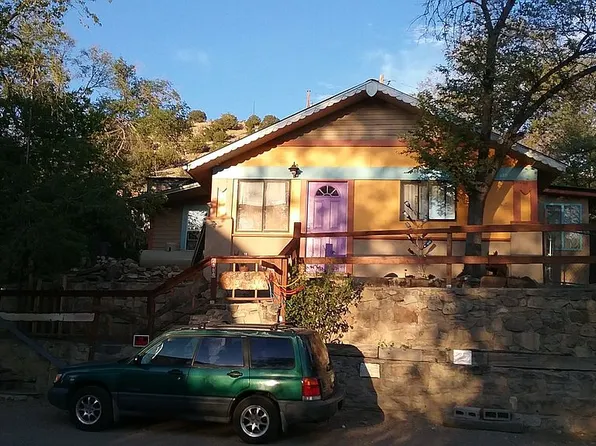 2884 State Highway 14 N, Madrid, NM 87010