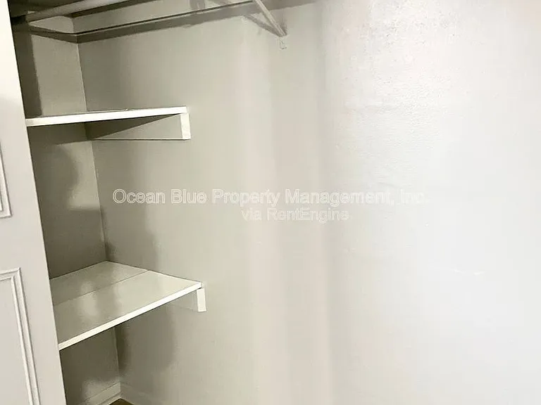 311 S Arcturas Ave #3 — Photo 7