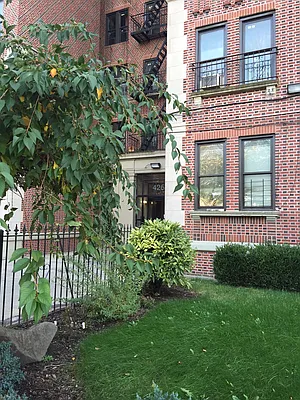 Rented by Abba Realty Associates INC | media 38