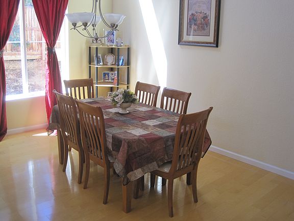 3rd image of 1184 Park West Dr