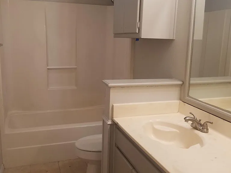 9705 Belton Ave — Photo 10