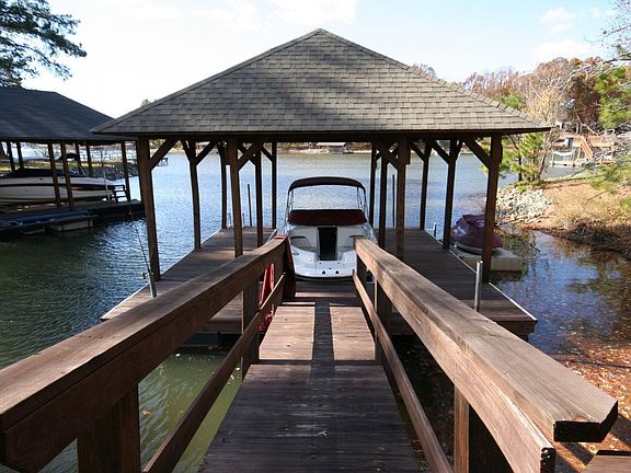 Private dock