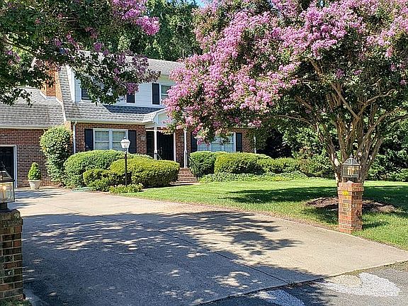 2nd image of 8351 Compass Dr