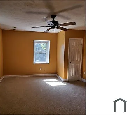 2214 W Market St #4 — Photo 7