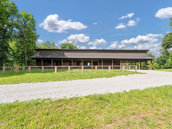 4th image of 393 Holt Ridge Rd
