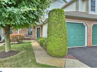 410 Epsilon Dr, Wernersville, PA 19565