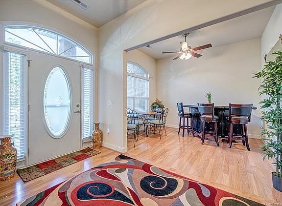 4th image of 2316 Kinmere Dr