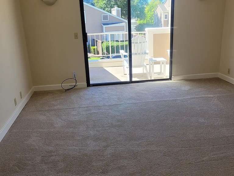 284 Crown Cir — Photo 44