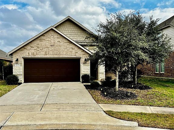 3rd image of 8234 Aleppo Pine Ln