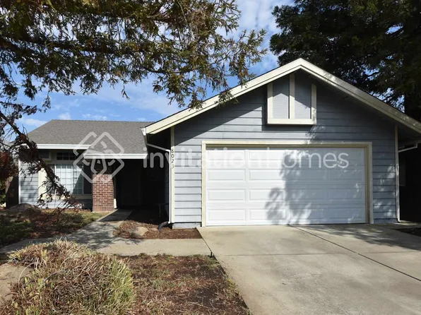 8023 Pinot Noir Way, Sacramento, CA 95829