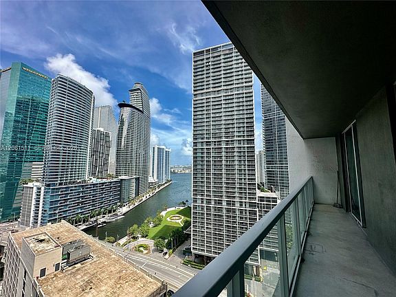 2nd image of 500 Brickell Ave APT 2407