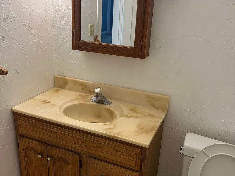 16704 Clifton Blvd — Photo 15